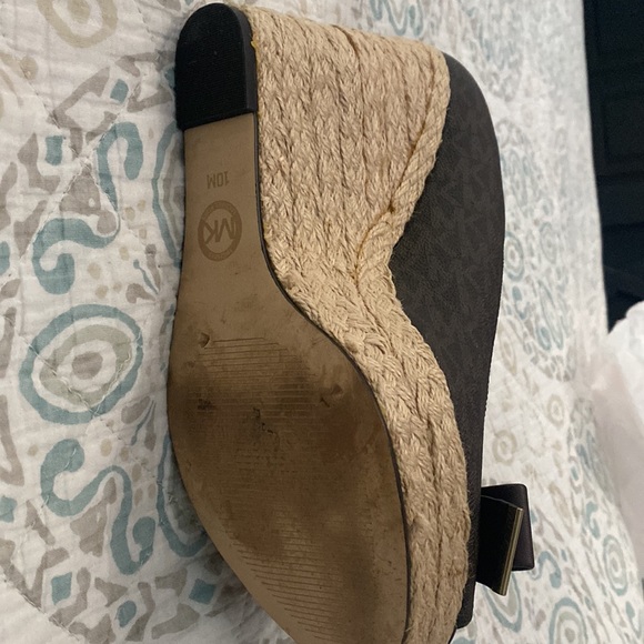 Purchased here, never worn. Too small for me, missed my window to return. - Picture 3 of 4